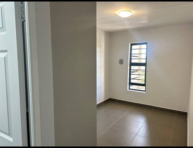2 BEDROOM APARTMENT FOR SALE IN PARKLANDS NORTH